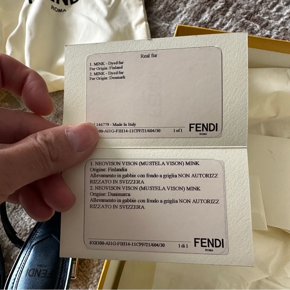 FENDI
First Metallic F-Heel Mule Sandals NWT SIZE 5 - Picture 6 of 12